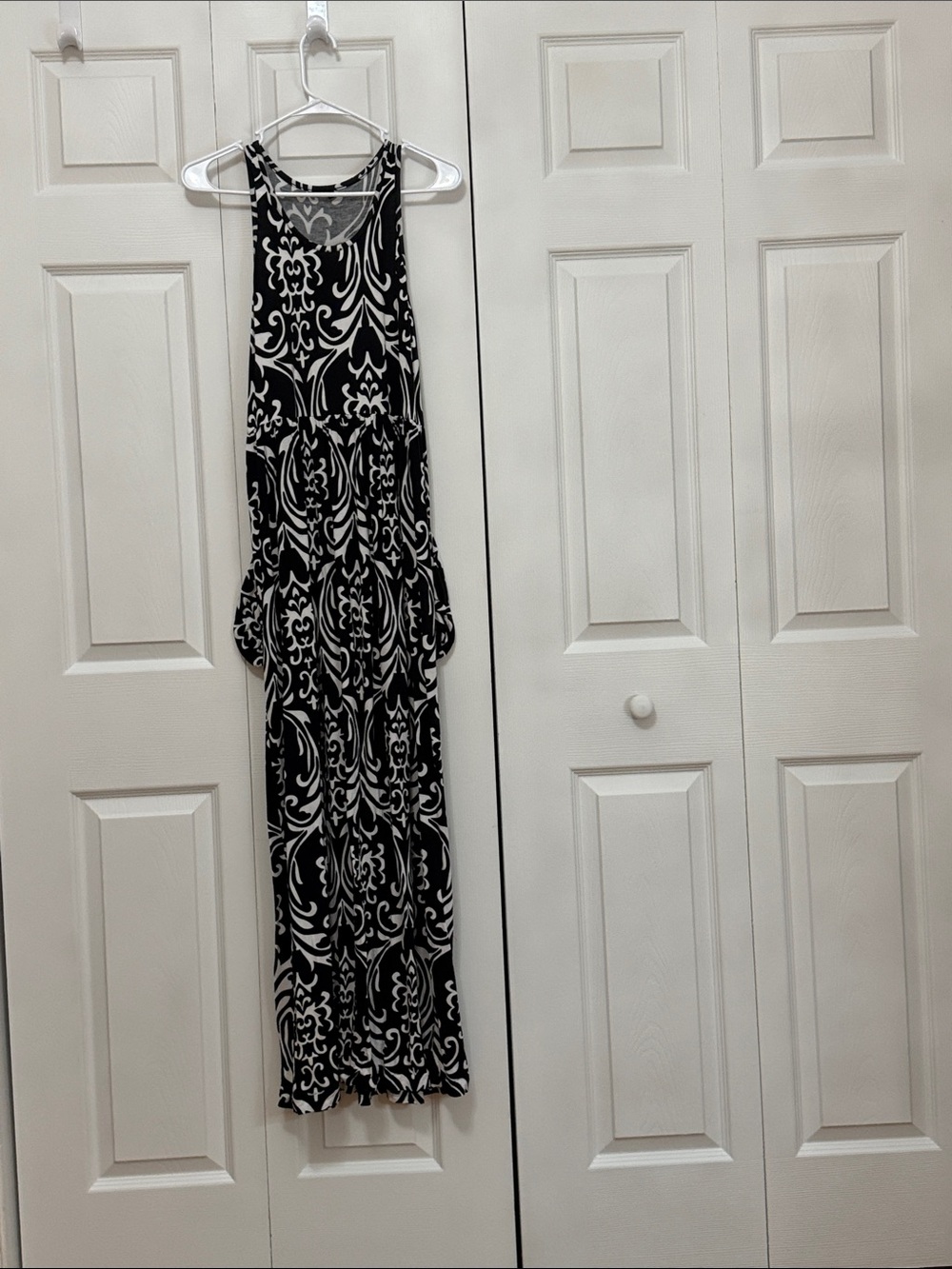 Black and White Printed Racerback Maxi Dress
